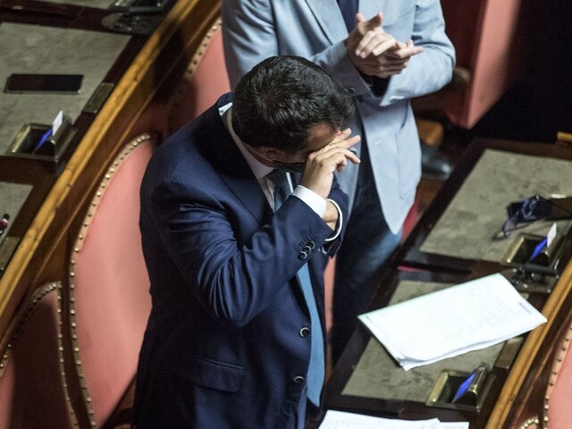 Salvinimu odobrali imunitu, môžu ho súdiť za zadržiavanie migrantov