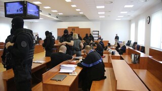Očakávaný rozsudok v stredu nezaznie, súd nečakane zrušili