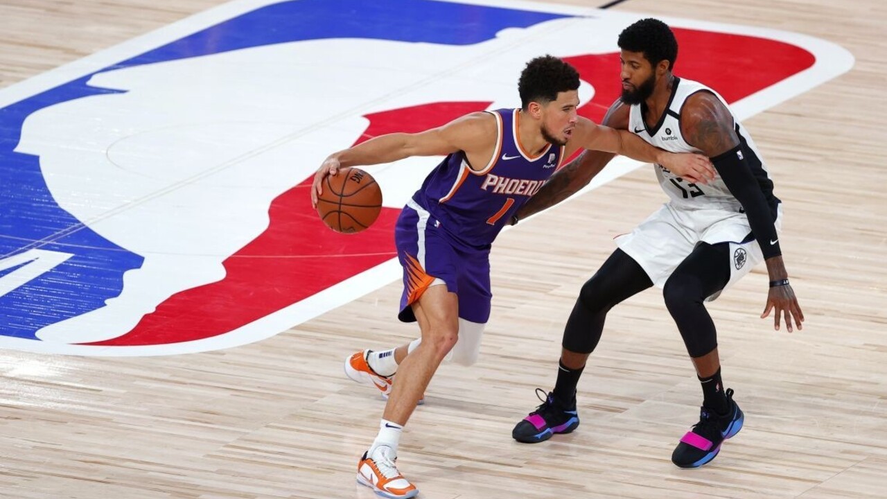 NBA: Phoenix zvíťazil nad Clippers, k triumfu prispel Booker