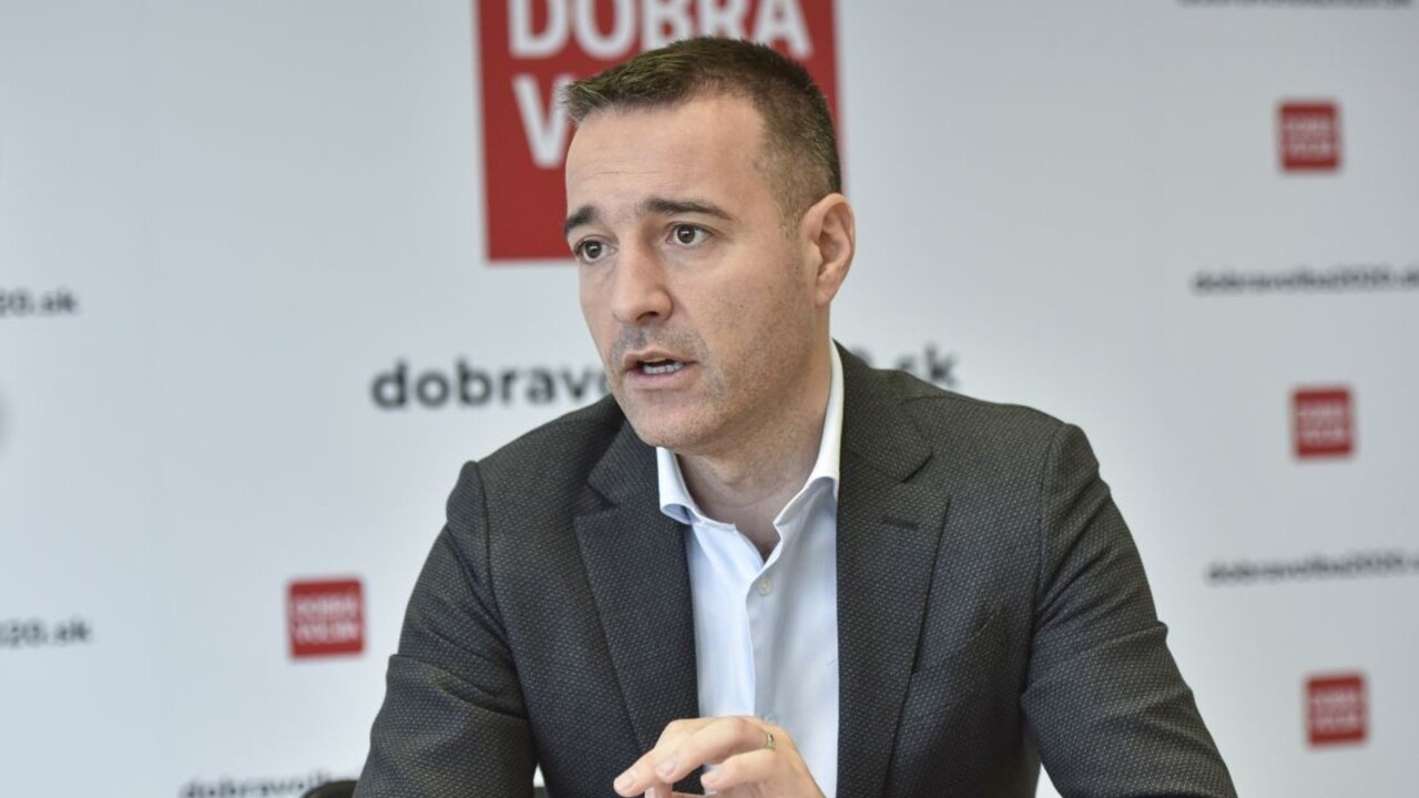 Pre premiérove slová o rozvrate OĽANO podali trestné oznámenie