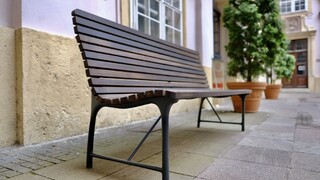 Bratislava bude vyzerať inak, Praha jej darovala dizajn lavičiek