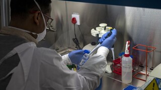 Bolsonaro sa chce zamerať na vakcínu, uvoľní stovky miliónov