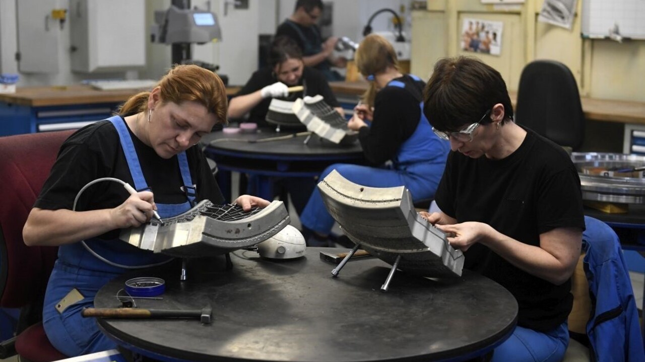 Žiadame férovejší prístup. Zamestnávatelia kritizujú vládnu pomoc