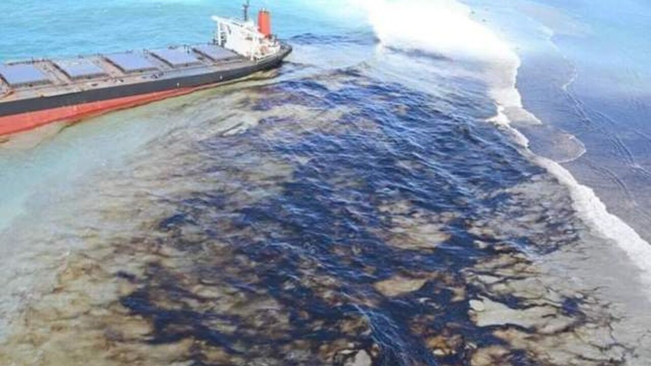 Panenské pláže sú v ohrození. Maurícius ohrozuje únik ropy