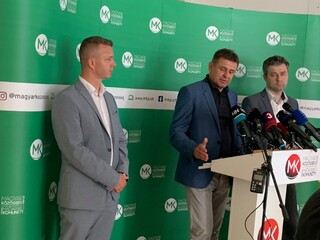 Maďari sa po fiasku spájajú, vytvoria novú politickú stranu