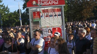 Krajiny vyzvali Lukašenka, aby zabezpečil férový priebeh volieb