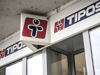 Bola zmluva s rádiom účelová? Zavádzajúce, reaguje Tipos