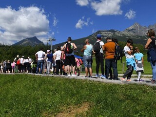 Padol desaťročia starý rekord. Tatry boli preplnené turistami