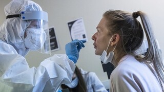 Rusi majú prvú zaregistrovanú vakcínu. Dostala ju Putinova dcéra