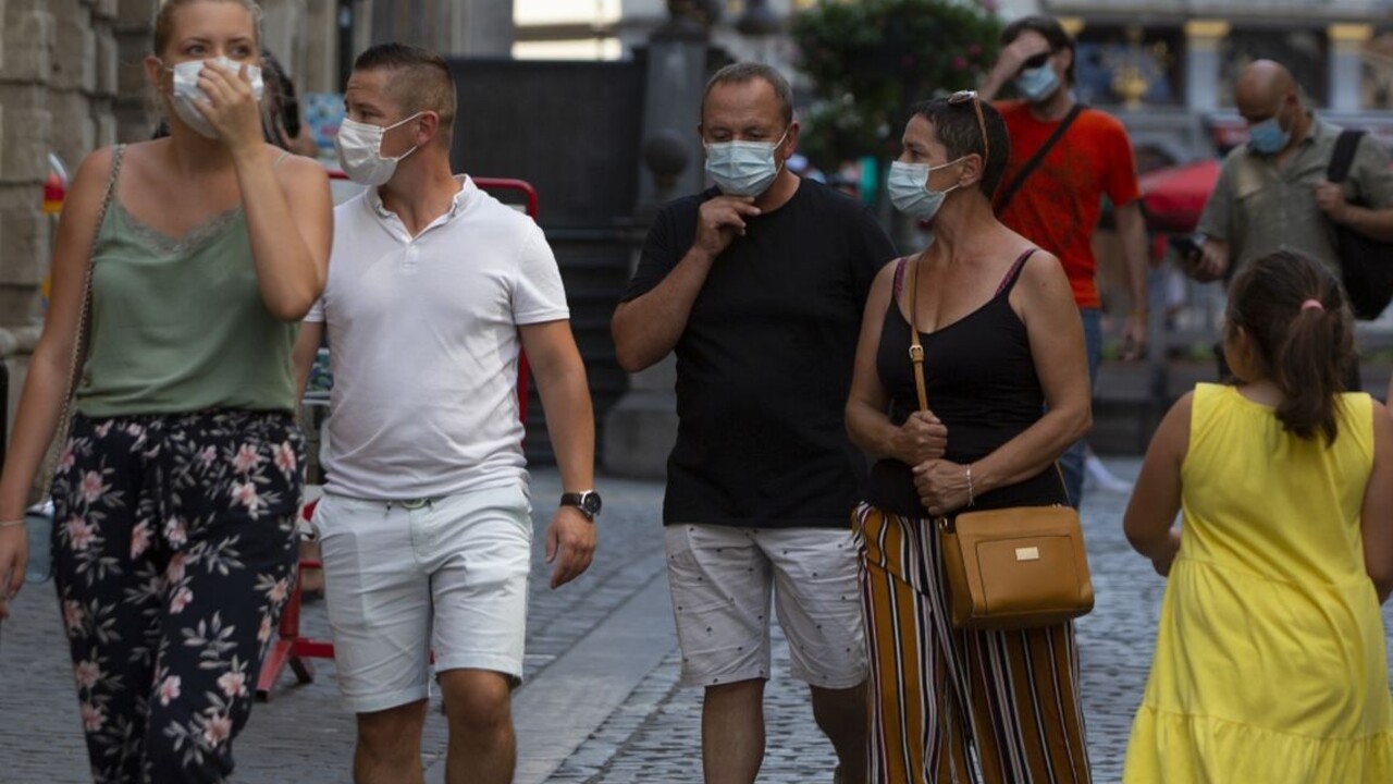 Briti zmenili výpočty, zo zoznamu obetí nákazy stiahli tisícky ľudí
