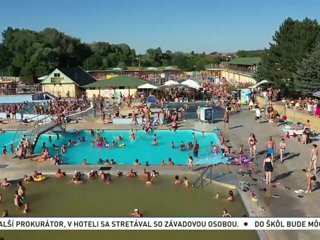 Slovenská voda - Termálne kúpalisko Podhájska