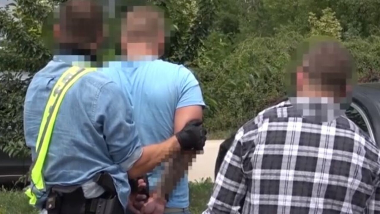 Slovenský pár zavraždili a zohavili. Prípad konečne objasnili