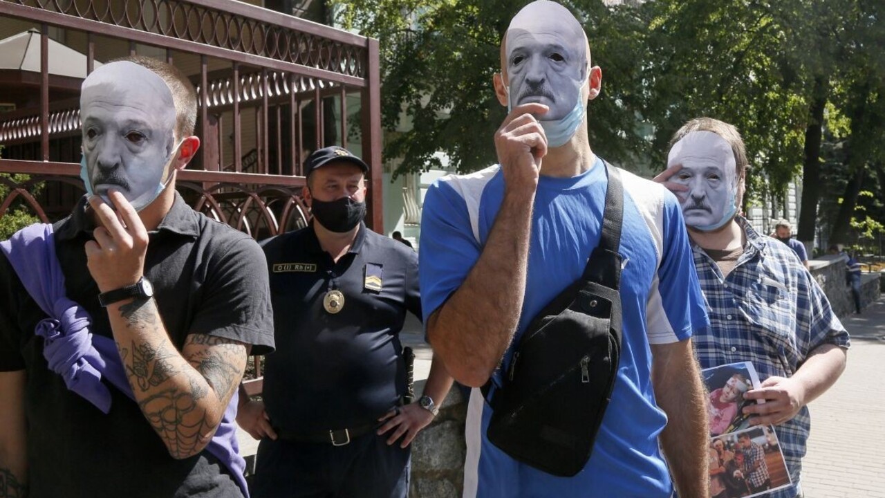 Moci sa nevzdám. Lukašenko odmietol zahraničných vyjednávačov