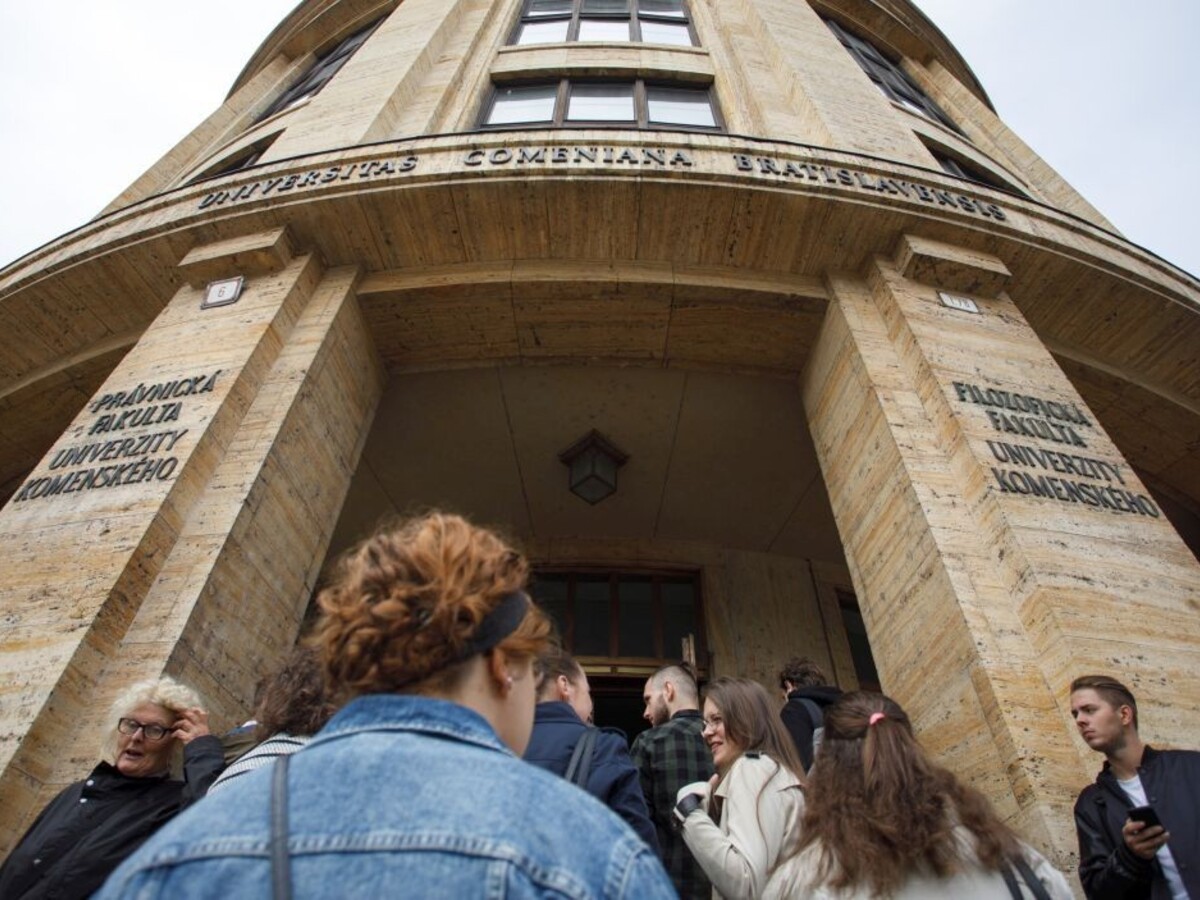 Slovenské univerzity medzi špičkou nenájdete. Najlepšia je UK