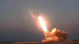 Irán predviedol novú balistickú zbraň. Rúhání ich považuje za dôležité