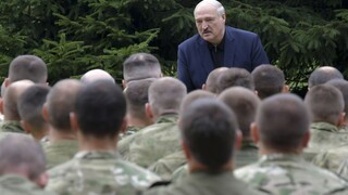 Lukašenko chce sprísniť ochranu hraníc, bojí sa revolúcie