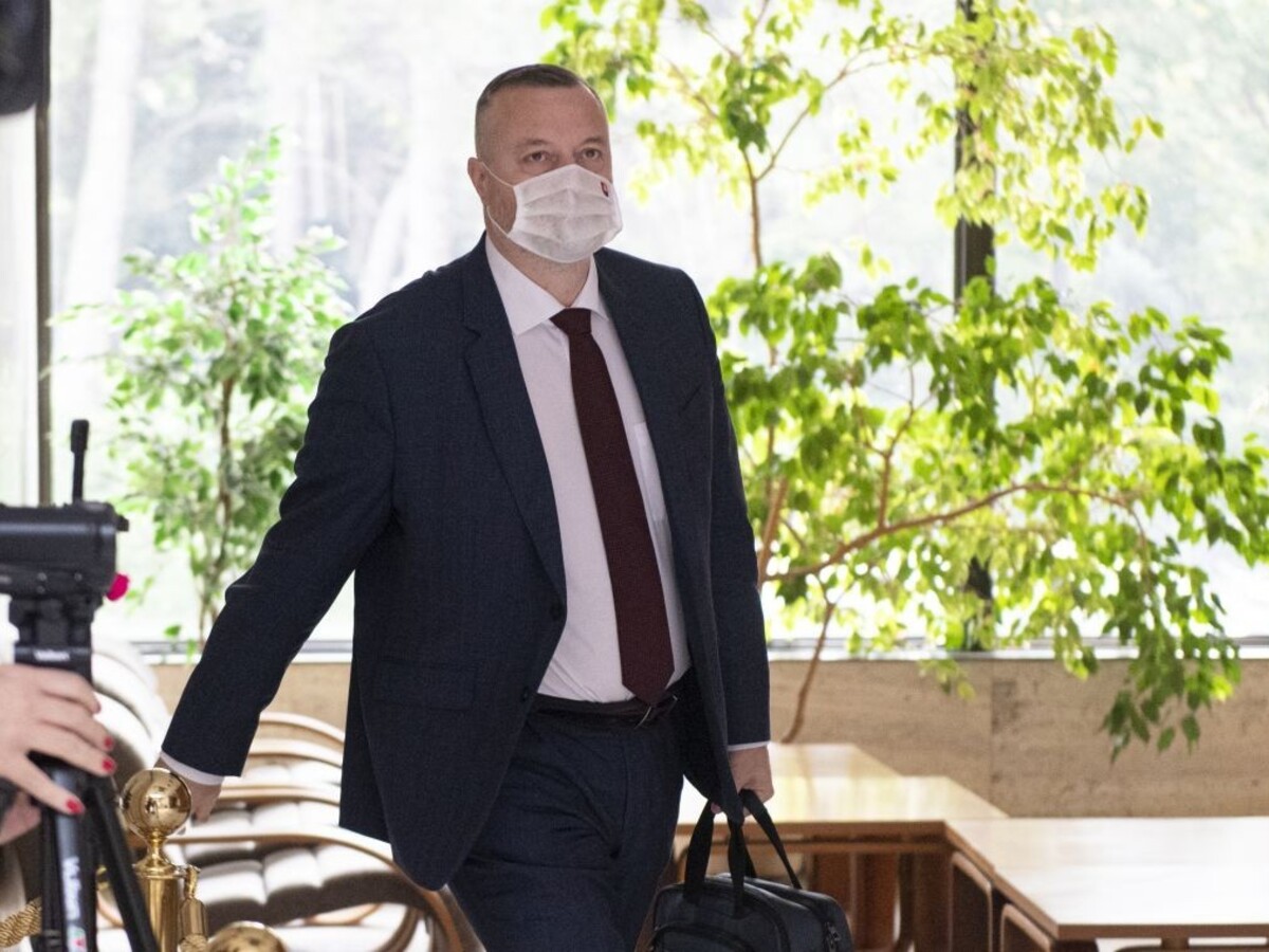 Navrhli výšku minimálky. Odbory boli ako papagáj, tvrdí Krajniak