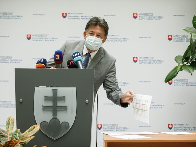 Odhalili vážne riečne znečistenie, pri odbere žene poleptalo ruku
