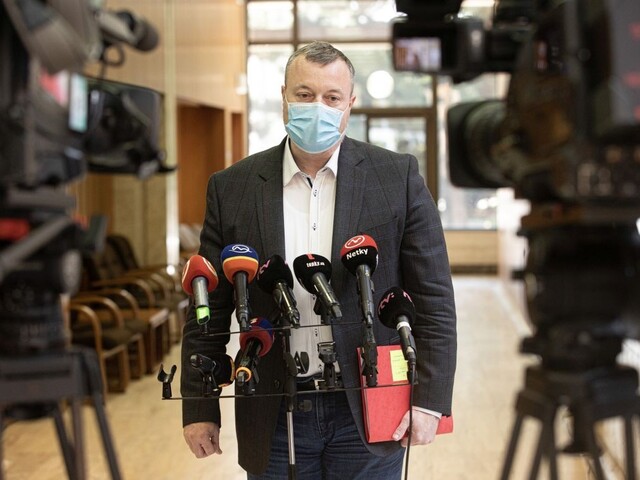 Minimálna mzda je svätý grál. Smer kritizuje konflikt s odbormi