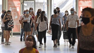 Krajčí vyvracia dezinformácie o nosení rúšok: Dôverujte inštitúciám