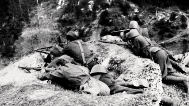 Začnite s vysťahovaním, znel rozkaz. SNP vypuklo pred 76 rokmi