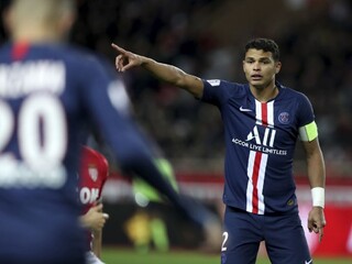 Chelsea posilnila o bývalého kapitána parížskeho Saint-Germain