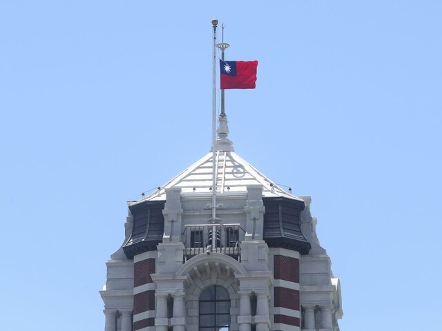 Šéf českého senátu odišiel do Taiwanu, vyvolal hnev Číny