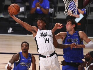 NBA: Clippers sa prebojovali do semifinále, úspešní boli aj Celtics