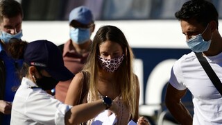 Máme dve nové úmrtia, červený zoznam krajín budú aktualizovať