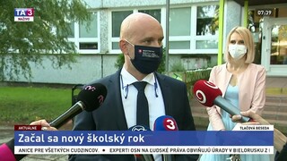 Brífing ministra školstva B. Gröhlinga o novom školskom roku
