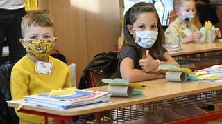 S rúškami, bez telocviční. V tieni pandémie sa začal školský rok