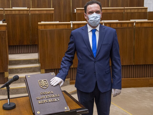 Prísny protiinterrupčný zákon narazil: Nezaradia ho do programu