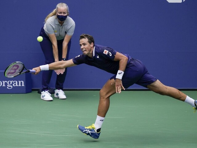 US Open: Stephensová aj Williamsová pokračujú, Raonic nestačil na Pospisila