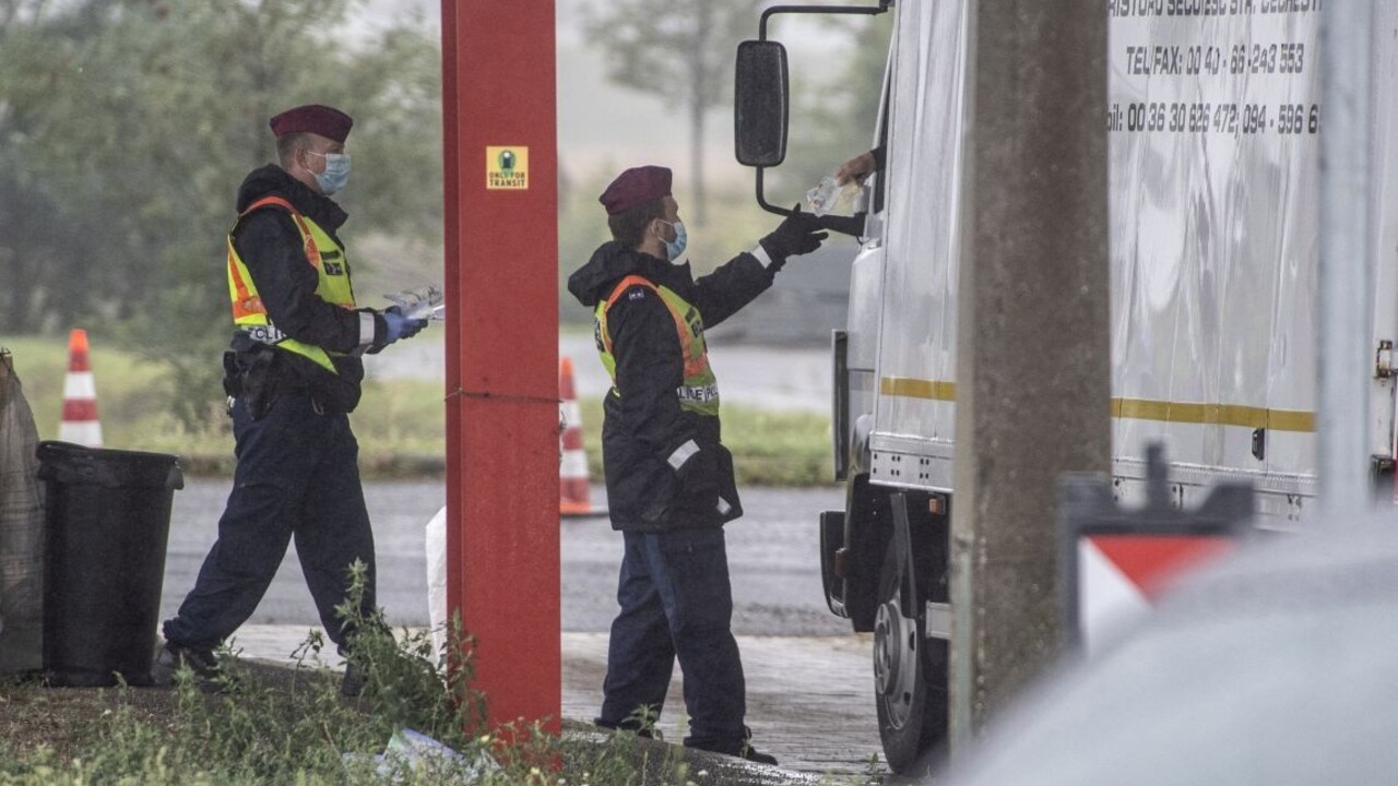 Maďarsko sa neuzavrelo úplne, pre podnikateľov platí výnimka
