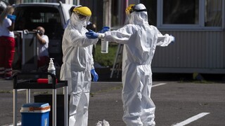 Bratislava a okolie sprísňujú opatrenia, minimálne na september