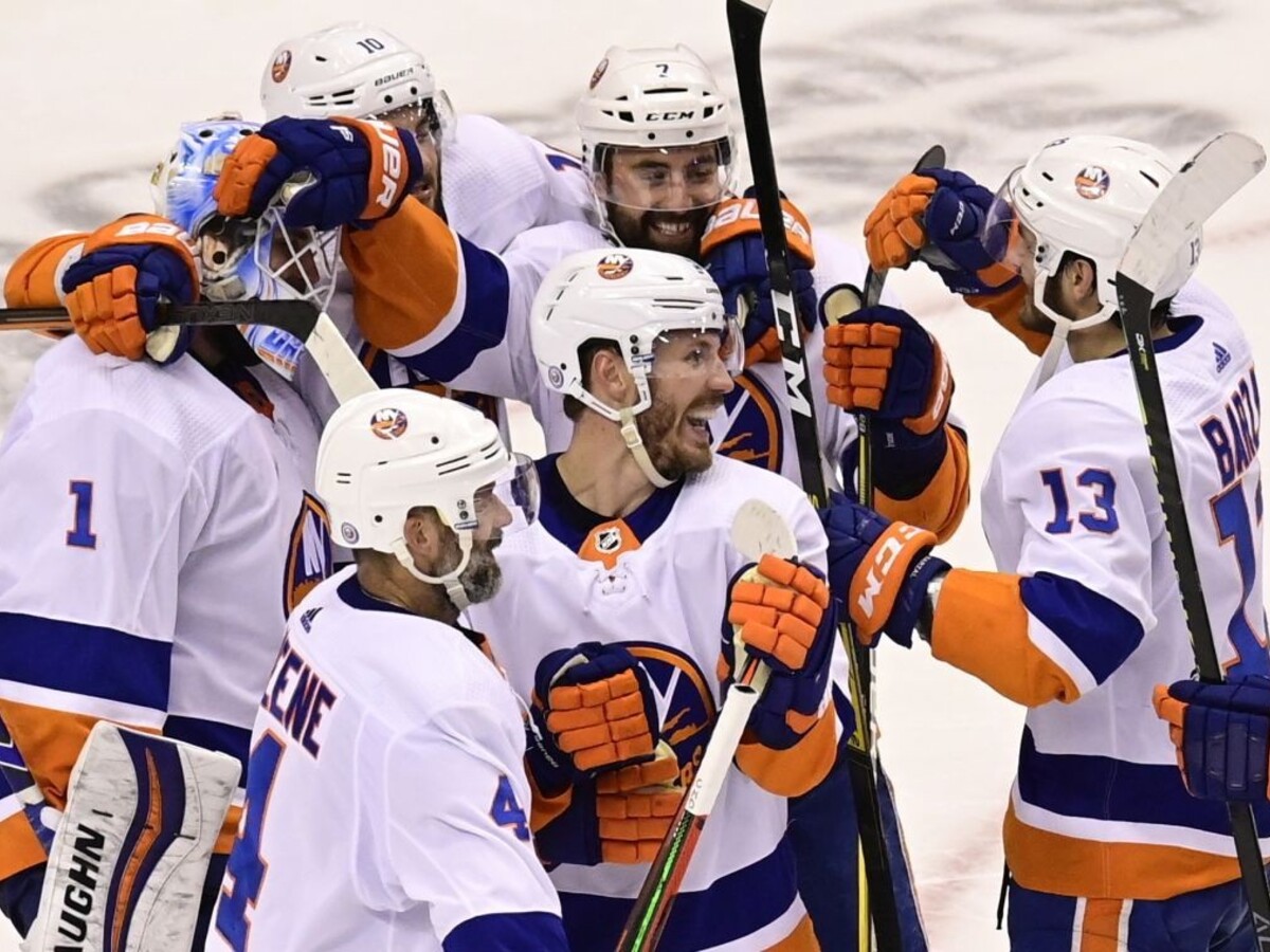 NHL: Islanders zdolali Flyers a postúpili do konferenčného finále