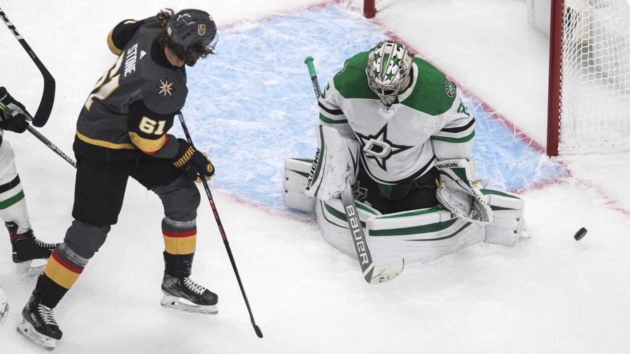 NHL: Dallas zvíťazil nad Vegas, brankár Chudobin chytil 25 striel