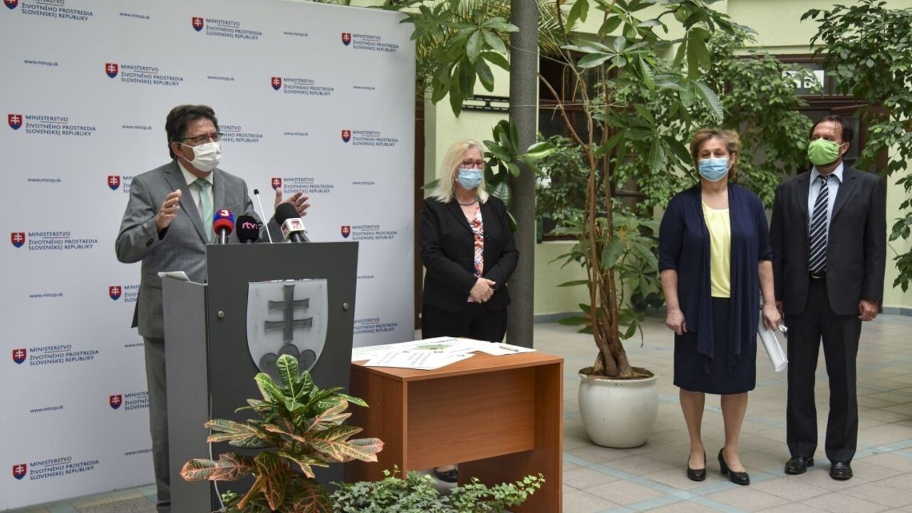 Ovzdušie budú monitorovať, znečisťovateľom chcú sprísniť poplatky