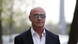 Zrušili rozsudok voči tajným v prípade vraždy kritického novinára