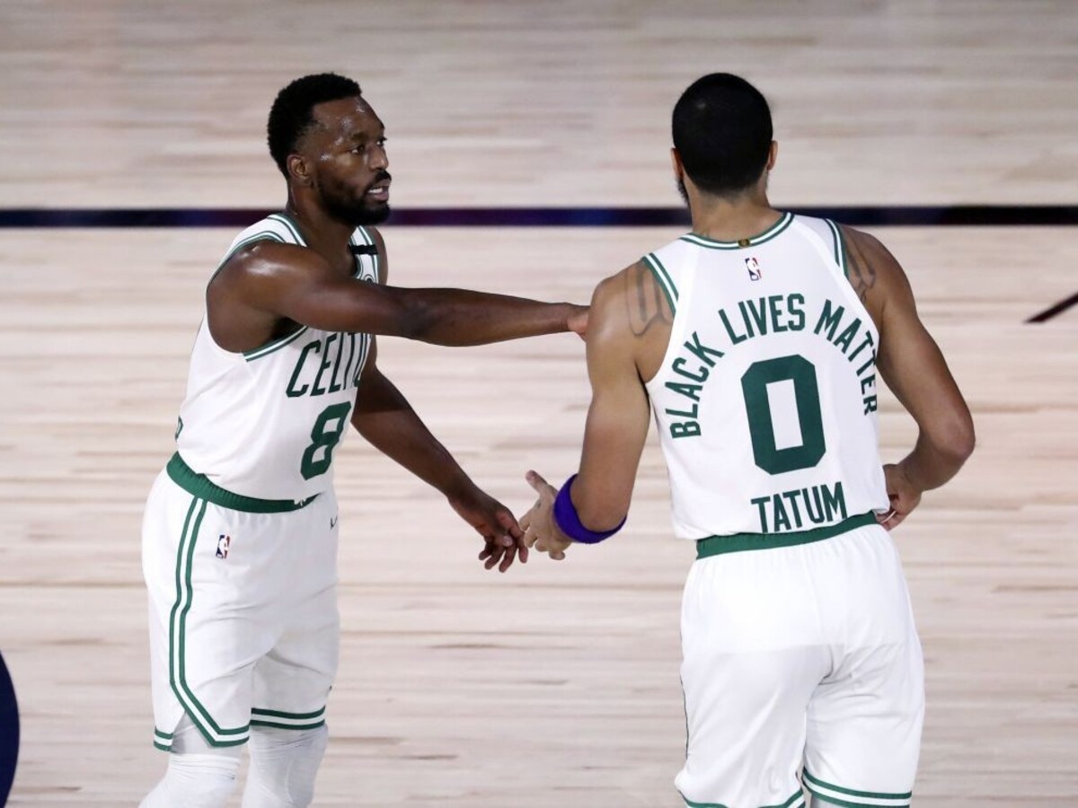 NBA: Celtics zdolali obhajcu titulu, môžu vyradiť Toronto