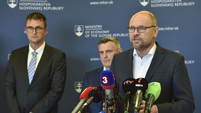 O vykurovaní hornej Nitry sa rozhodne na jeseň, oznámil Sulík