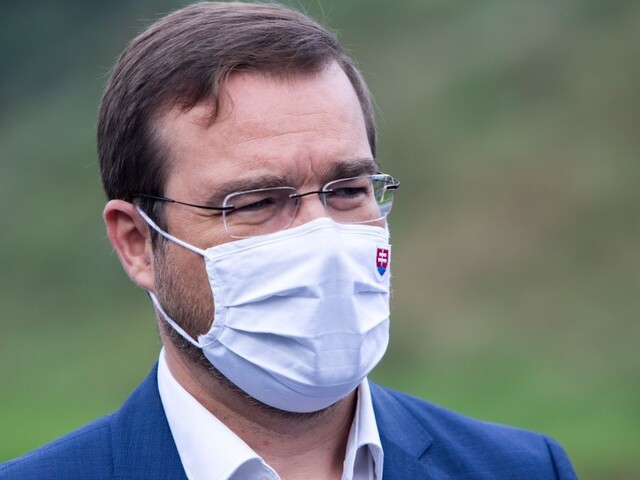 Situácia sa zhoršuje, varuje Krajčí. Problémom sú dezinformácie