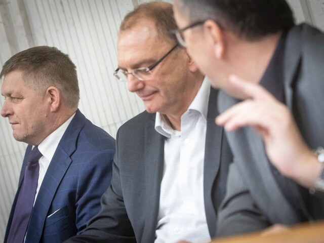 Amatéri, diletanti. Vážny skončil v SP, chce sa obrátiť na súd