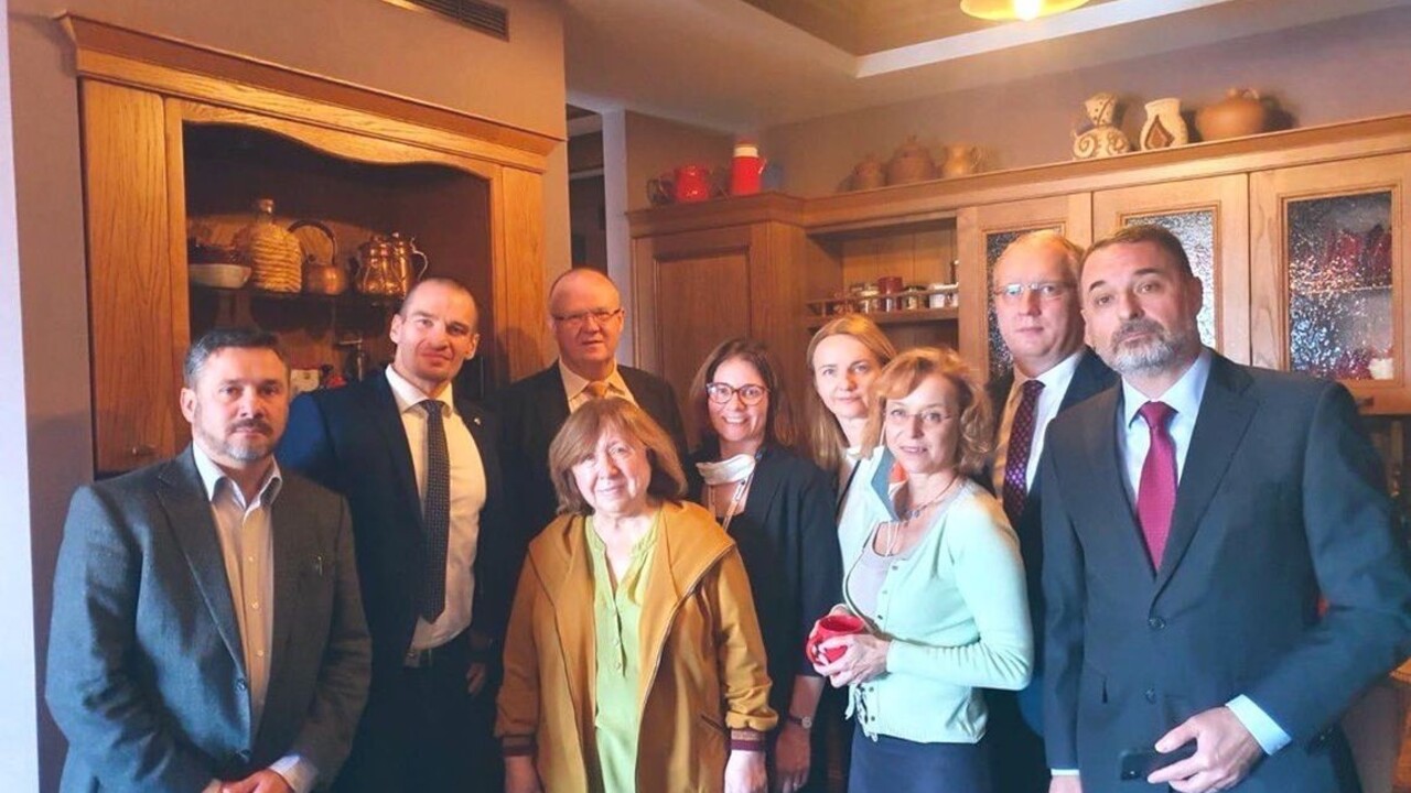 Spisovateľku podporila aj SR, v Bielorusku sa obáva únosu