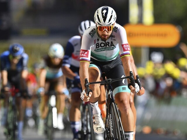 Sagan prišiel do cieľa trinásty, Bennett si udržal zelený dres
