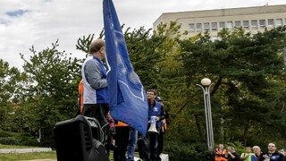 Odborári z KOZ chcú po konflikte s Krajniakom vyjsť do ulíc