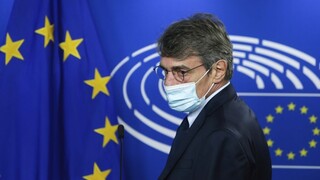 Europarlament si uctil Chovanca, šéf žiada dôkladné vyšetrenie