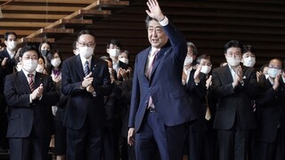 Premiér Abe končí, v Japonsku ho nahradí bývalý hovorca