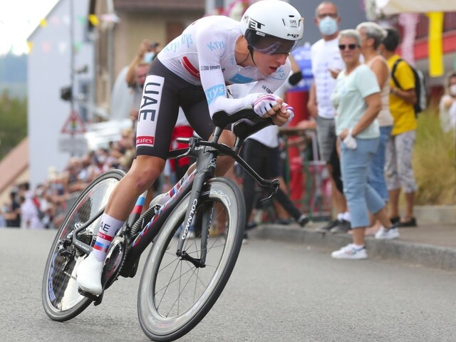 Víťaz Tour de France je istý, Pogačarovi stačí prísť do cieľa