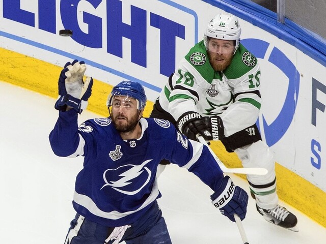Sekerov Dallas alebo Černákova Tampa? V NHL vrcholí finále